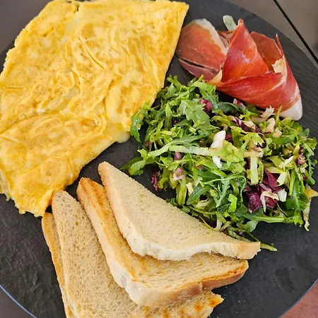 ホームステイ Centar